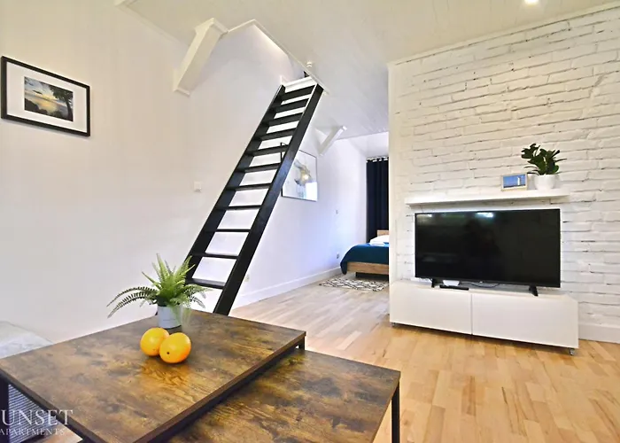 Sunset Apartments - Kapitanska - Plaza 500M